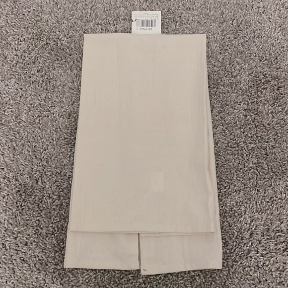 C&F HOME EMBROIDERED PUMPKIN HAND TOWEL - Picture 4 of 7